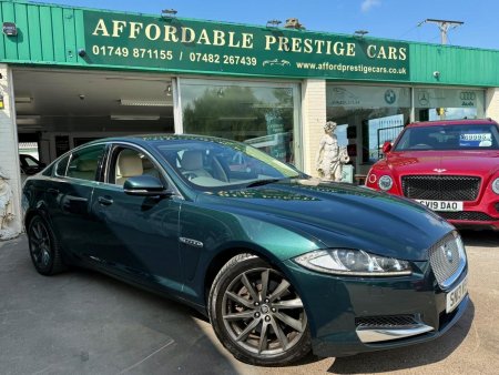 JAGUAR XF